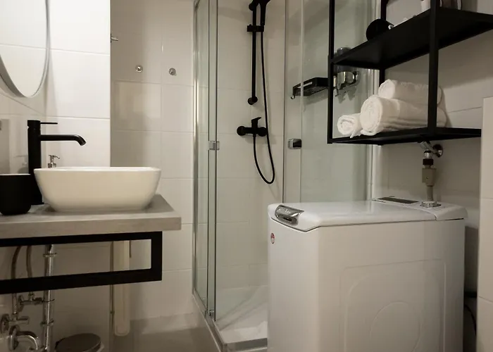 Apartment Brand New! Selfcheck-in, King Size Bed, Free Wi-fi