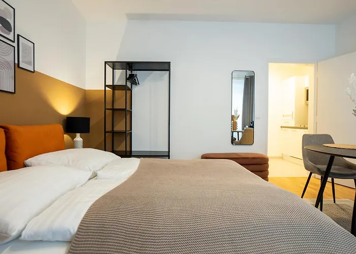 Apartment Brand New! Selfcheck-in, King Size Bed, Free Wi-fi